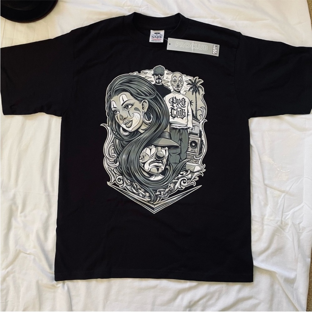 Pro Club Men’s Black Graphic Short-Sleeve Tee
